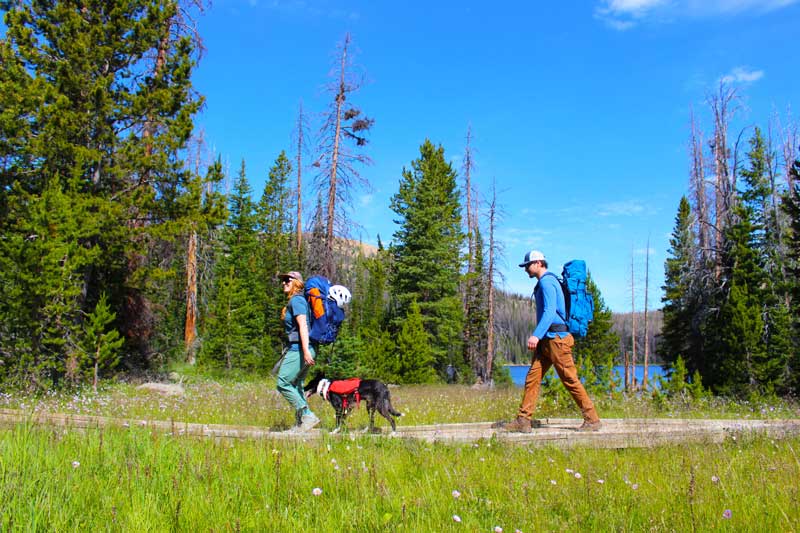 Jans experts on a multi-day backpacking trip in the Uinta Mountains, Utah.