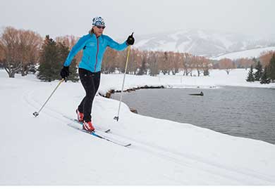 Andrea Putt cross-country skiing